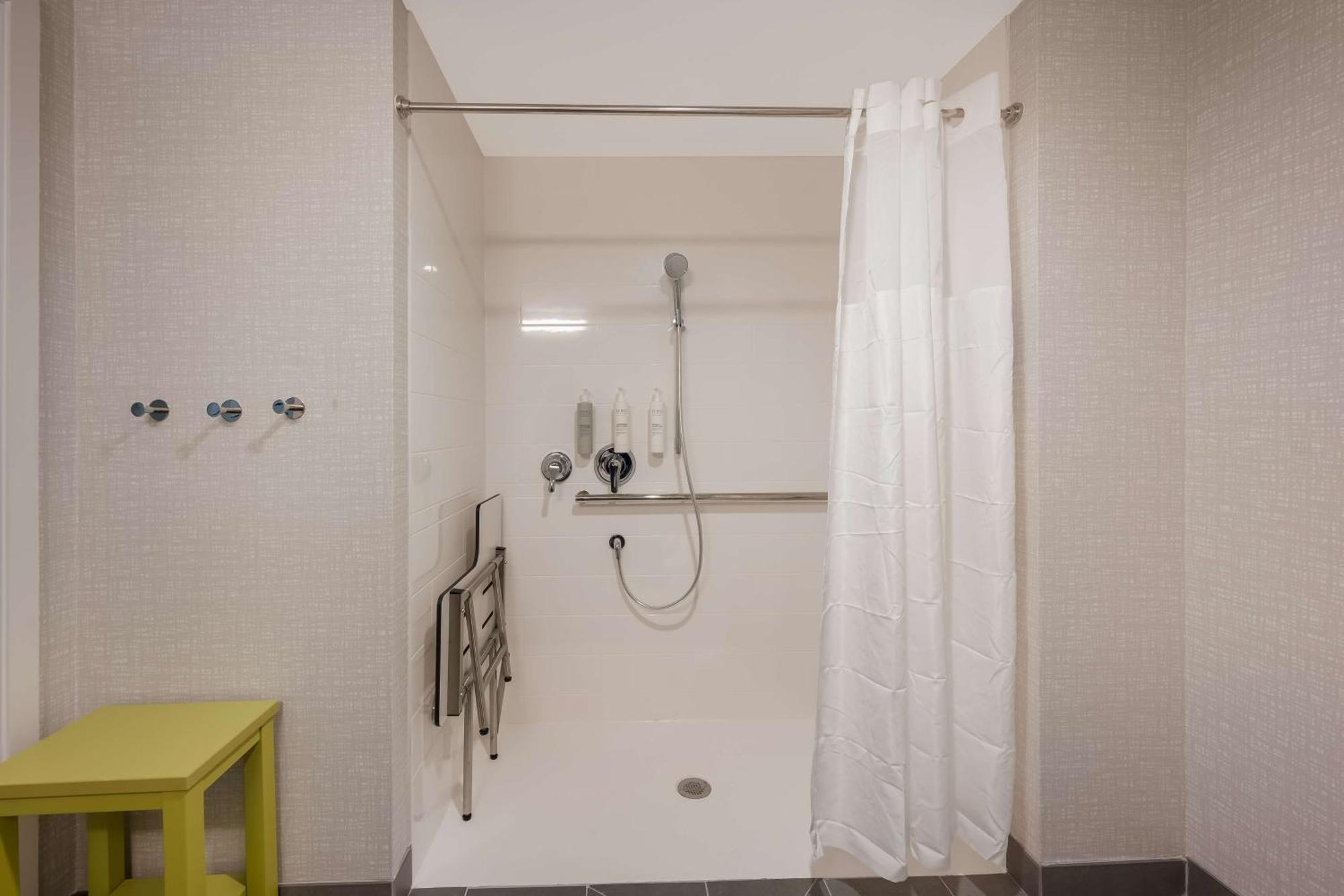 Hampton Inn By Hilton Detroit Southfield Εξωτερικό φωτογραφία
